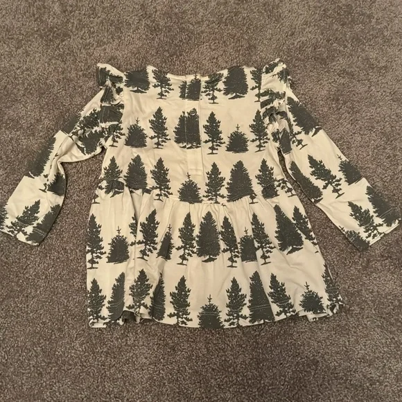 Kate Quinn Multi Pine Asymmetrical Ruffle Top - Picture 4 of 6